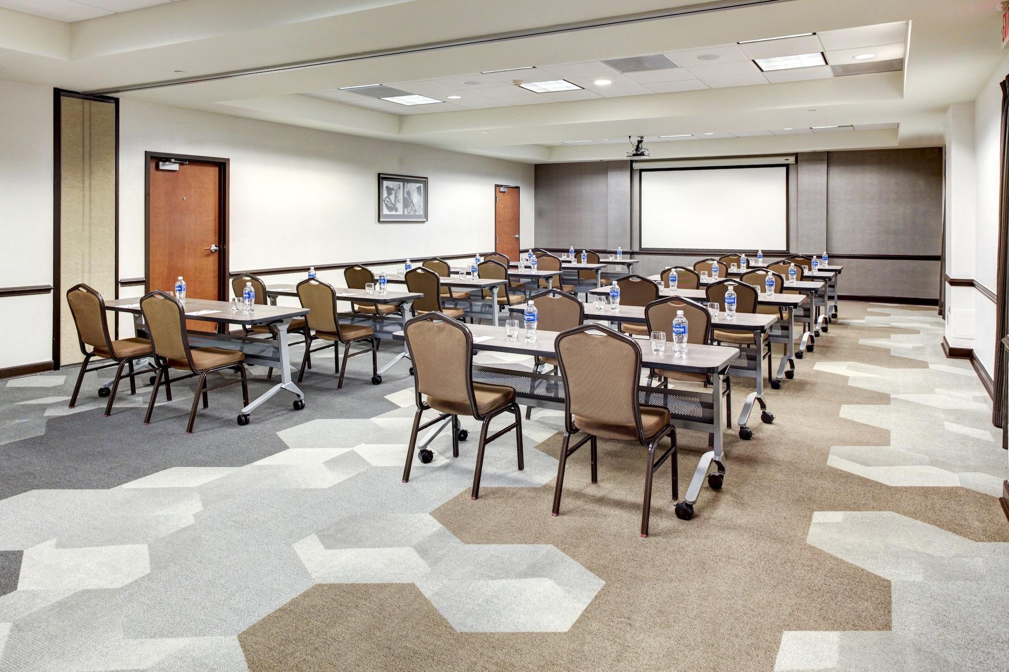 Hyatt Place Fort Worth-Alliance Town Center 외부 사진