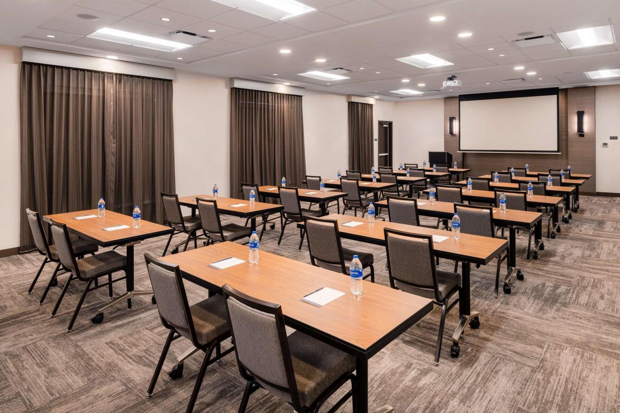 Hyatt Place Fort Worth-Alliance Town Center 외부 사진