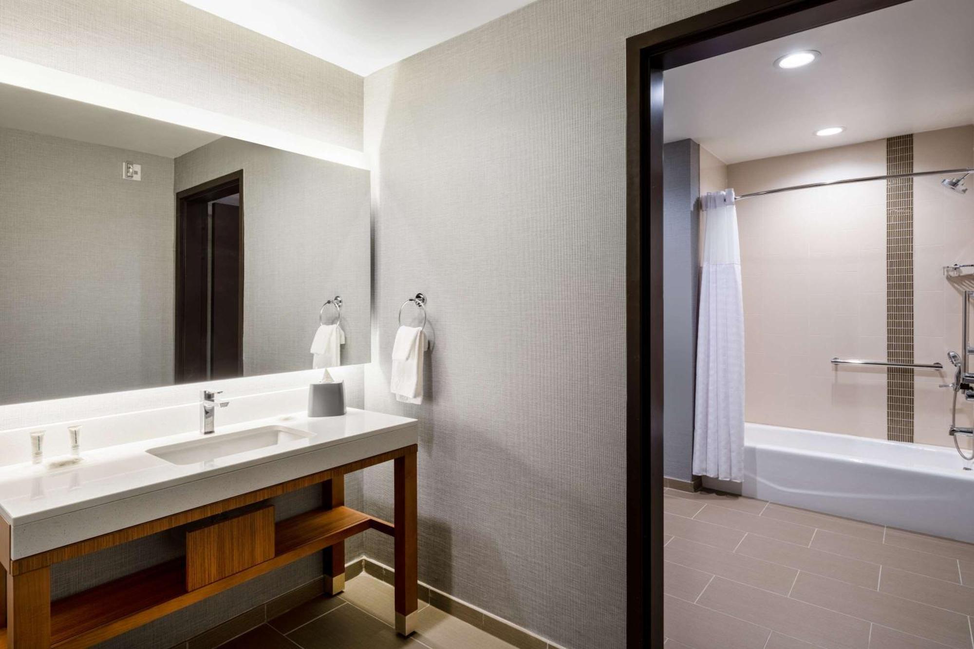 Hyatt Place Fort Worth-Alliance Town Center 외부 사진
